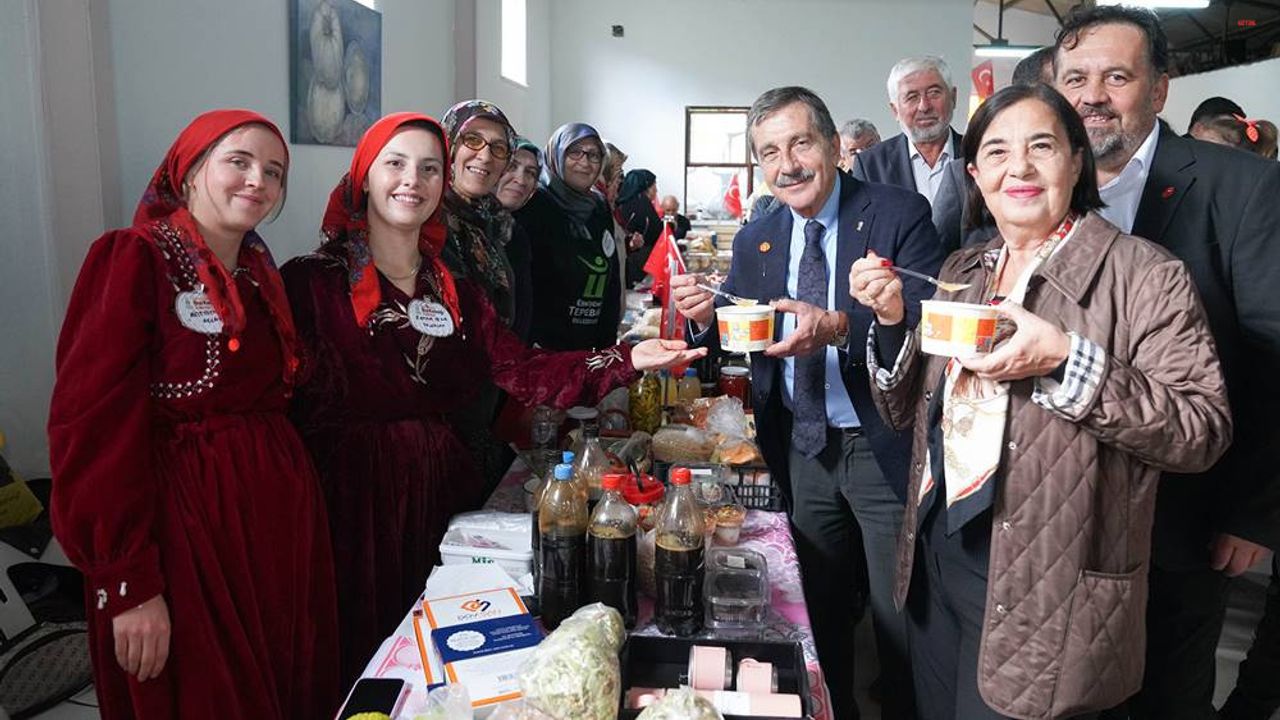 Eskişehir 3. Kızılinler Bal Kabağı Panayırı'na bu yıl da yoğun ilgi vardı