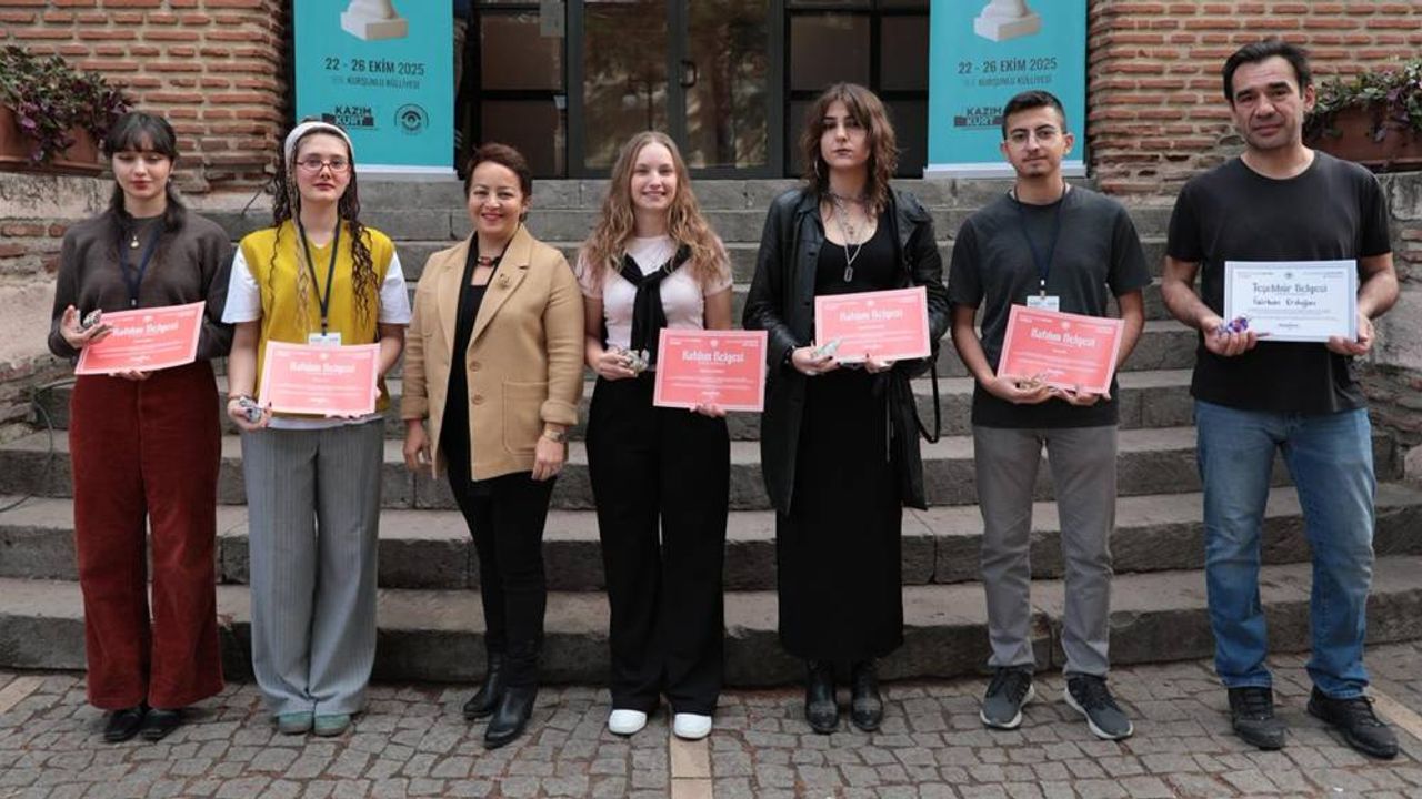 Odunpazarı’nda iki festival birden: Lületaşı ve Cam aynı anda sahne aldı