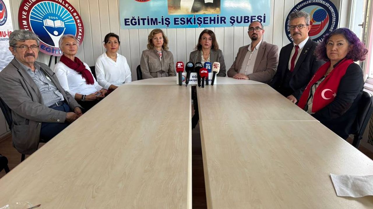 Eskişehir’de Cumhuriyet’in 102. yılı için ortak yürüyüş çağrısı