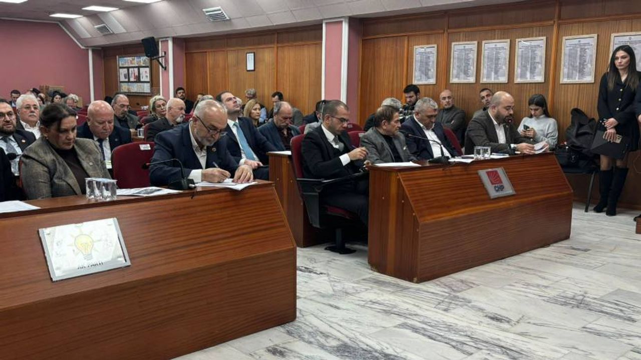 Alanönü Mahallesi’ndeki belediye arsası için önemli karar meclisten geçti