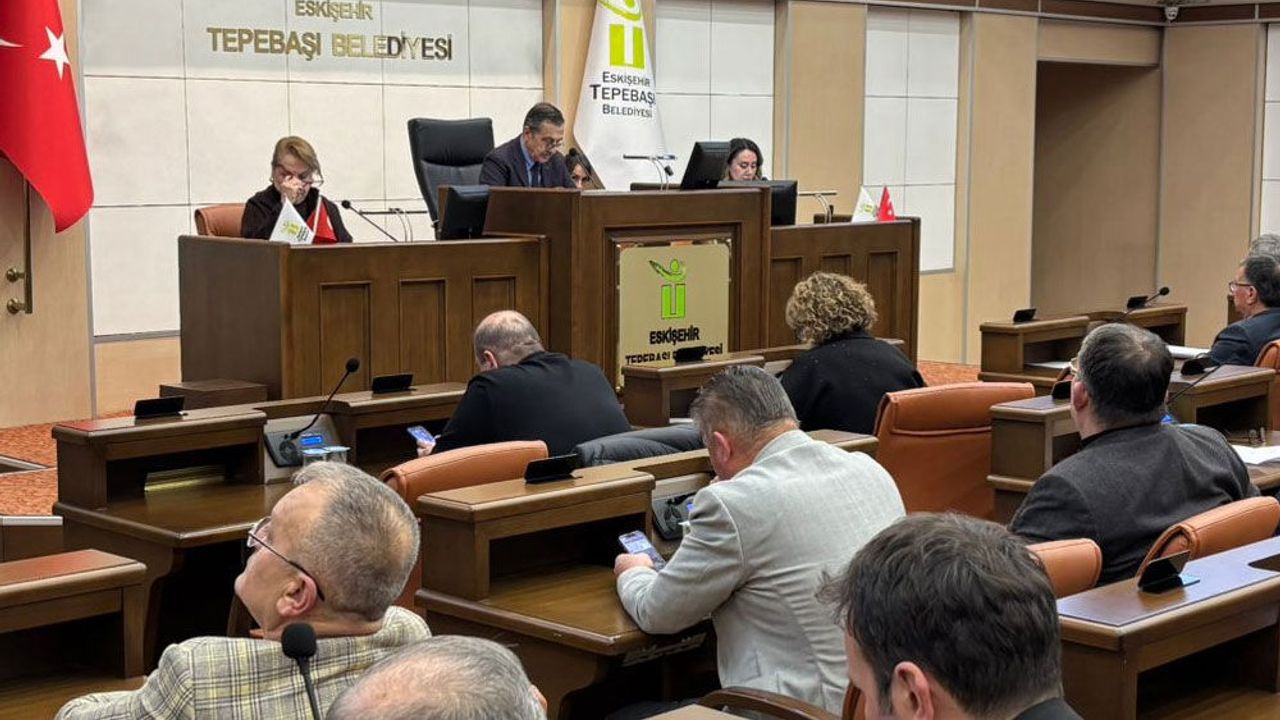 Tepebaşı’nda Alzheimer konukevine yeni isim: Meclisten oy birliğiyle geçti