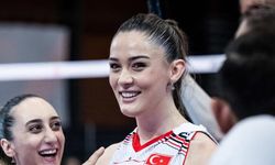 Milli voleybolcu Zehra Güneş'in yeni takımı merak konusu oldu!