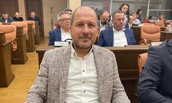 Mustafa Güleryüz: "Tepebaşı Belediyesi asli görevlerinden uzaklaşmıştır"