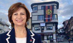 Ayşe Ünlüce: "Eskişehir'i Eskişehirspor bayrakları ile donatalım"