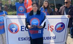 Eğitim-İş’ten Osmangazi Üniversitesi önünde açıklama; Gençler zehirleniyor!