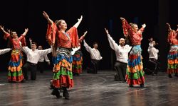 Tepebaşı Belediyesi Halk Dansları Topluluğu yeni dansçılarını arıyor