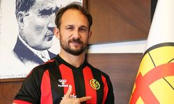 Eskişehirspor tecrübeli defans oyuncusunu kadrosuna kattı