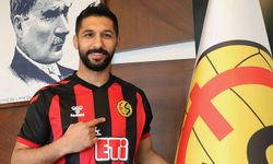 Eskişehirspor'dan önemli transfer; Orta saha oyuncusu imzayı attı