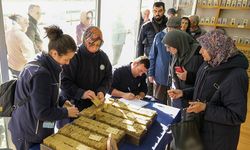 Eskişehir'de ücretsiz dağıtılan bu hediyelere yoğun ilgi var