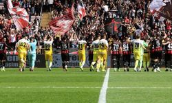 2 Eylülspor hak ettiğini aldı; Eskişehirspor şampiyonluğunu bekliyorlardı