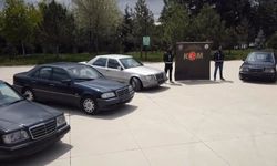 Eskişehir’de kaçak otomobil operasyonu; Kıskıvrak yakalandılar