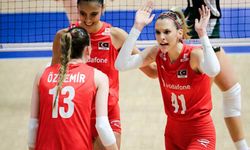 Aleksia Karutasu'nun performansı dikkat çekiyor; Filenin Sultanları bir yıldız daha kazandı