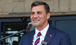 Manisa Büyükşehir Belediye Başkanı Ferdi Zeyrek hayatını kaybetti