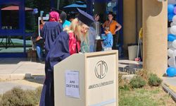 Anadolu Üniversitesi’nde kep atma zamanı; Açıköğretim öğrencileri mezun oldu
