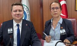 Odunpazarı Belediyesi meclisinde Ferdi Zeyrek için anlamlı hareket