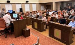 Cumhur İttifakı meclis üyeleri salona gelmedi; Mecliste önemli kararlar alındı