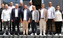 Eskişehir Organize Sanayi Bölgesi Yönetim Kurulu'ndan Eskişehirspor'a ziyaret