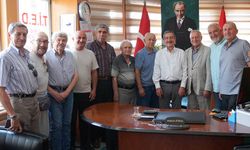 Ahmet Ataç Türkiye Emekliler Derneği'ni ziyaret etti ve ekonomik zorlukları dinledi