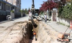 Eskişehir'de 1480 metre uzunluğunda yağmur suyu hattı döşendi