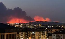 Eskişehir’den Çanakkale’ye destek; Belediye ekipleri yangın bölgesine sevk edildi