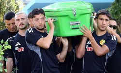 Eskişehirspor’un efsane futbolcusu Süreyya Özkefe son yolculuğuna uğurlandı
