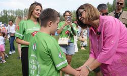 ETİ Lifalif 6. Uluslararası Eskişehir Yarı Maratonu'nda oldukça özel anlar yaşandı