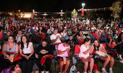 Kanlıkavak Parkı’nda “Atatürk 1881-1919” filmi Eskişehirli vatandaşlarla buluştu