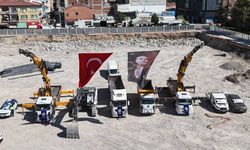 Kurtuluş Kapalı Pazar Yeri’nin temeli atıldı; Büyük bir coşku yaşandı