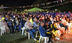 Açık havada sinema keyfi; Eskişehir halkı bu etkinliği çok seviyor