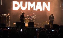 Duman grubu on binlerce Eskişehirliye eşsiz bir gece yaşattı
