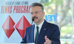 Eskişehir Valisi Hüseyin Aksoy: "Öğrenci yetiştirip sektöre kazandırmak önceliğimizdir"