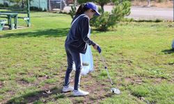 Eskişehir'de bulunan bu parkta çöp toplama etkinliğine yoğun ilgi