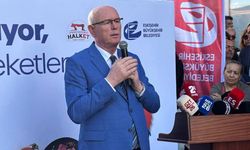 Kazım Kurt: "Buna bütün insanlığın itiraz etmesi gerekir, çok yazık"