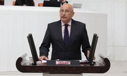 CHP Eskişehir Milletvekili Utku Çakırözer'den anlamlı çağrı