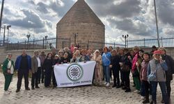 Eskişehir Çevre Koruma ve Geliştirme Derneği üyelerine tarihi mirası tanıttı
