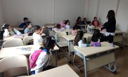 Eskişehir'de 700’e yakın öğrencinin eğitimine destek oluyorlar