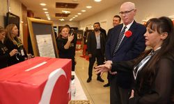 Eskişehir'de şiirler ve anlatımlar eşliğinde Atatürk anıldı