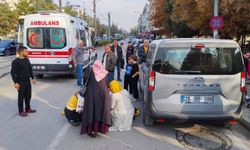 Eskişehir'de vakaya giden ambulans kaza yaptı