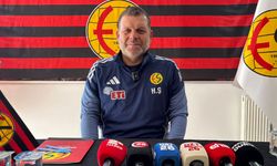 Eskişehirspor Teknik Direktörü Hakan Şapçı basın mensuplarının sorularını yanıtladı