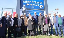 Eskişehirspor’un efsanesi Vahap Özbayer’in adını taşıyan yeni spor alanını hizmete açıldı