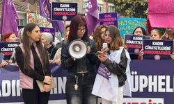 "Biz bu gidişatı kabul etmiyoruz" diyen kadınlar Eskişehir'de eylem yaptı