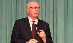 Kazım Kurt: "Eşitliğin ve bilimin savunucusu olmayı sürdüreceğiz"