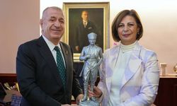 Ümit Özdağ ve Zafer Partililer Ayşe Ünlüce’yi ziyaret etti