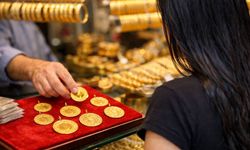 Altında rekor üstüne rekor, çeyrek altın 10 bin lirayı aştı