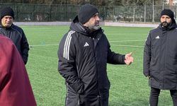 Eskişehir Anadolu SF Teknik Direktörü Uğur Balcıoğlu'dan önemli açıklamalar