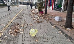 Eskişehir genelinde etkili olan kuvvetli rüzgar nedeniyle önemli bir uyarı geldi