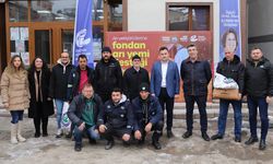 Eskişehir’de arı yetiştiricilerine kış desteği: Binlerce kilo fondan arı yemi dağıtıldı