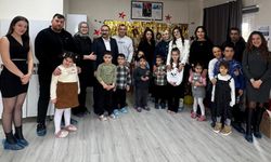 Eskişehir'de çocuk evlerinde karne sevinci yaşandı