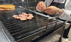 Eskişehir'de ekmek arası köfte fiyatları cep yakıyor