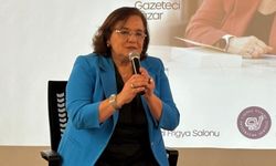 Gazeteci Çiğdem Toker Eskişehir’de konuştu; "Yap-işlet-devret modeliyle bir işi gördüren bir iktidar var"